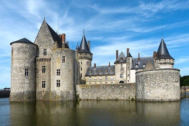 chateau de la Loire bets